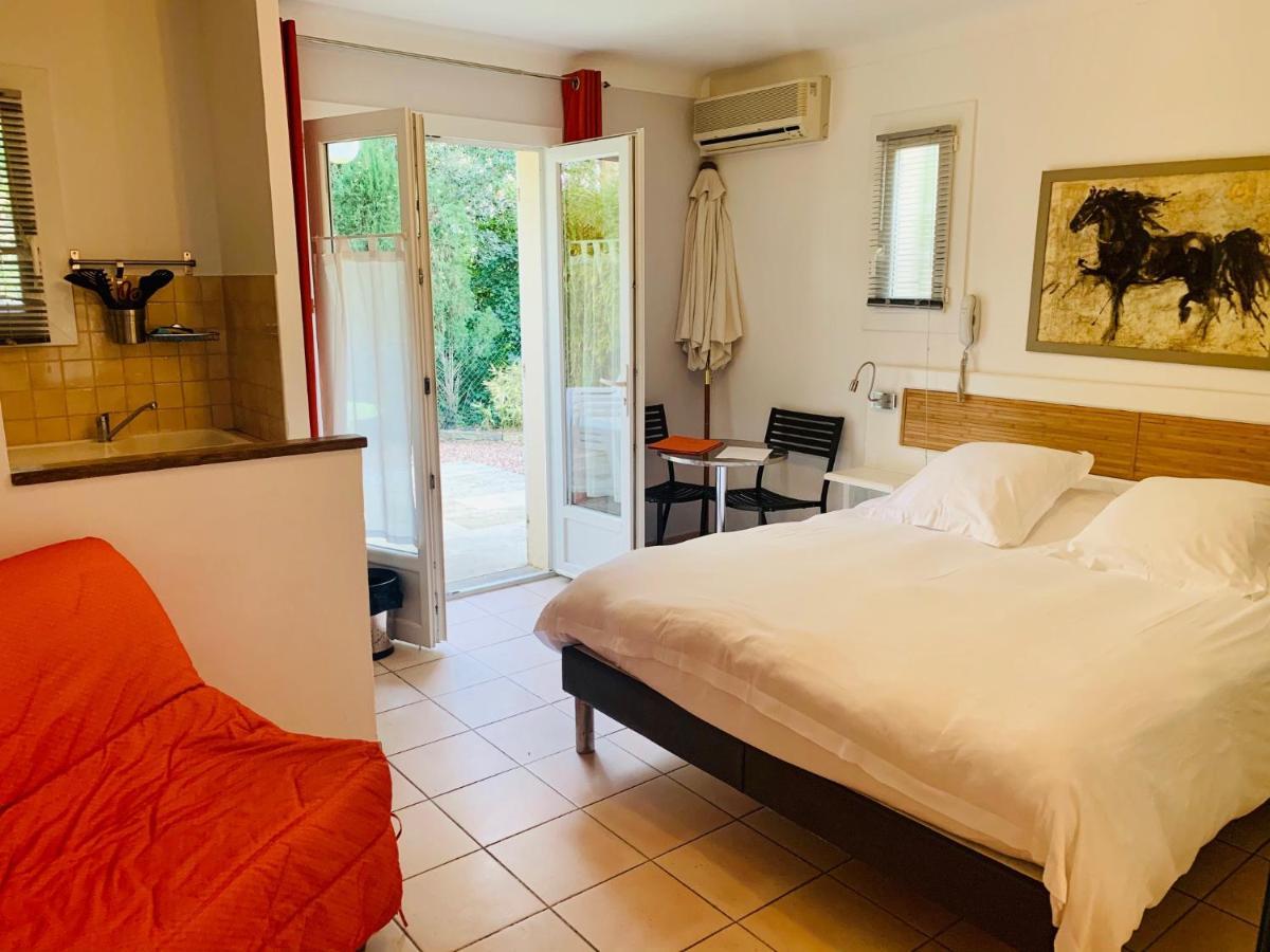 Athena Motel 圣艾格夫 外观 照片