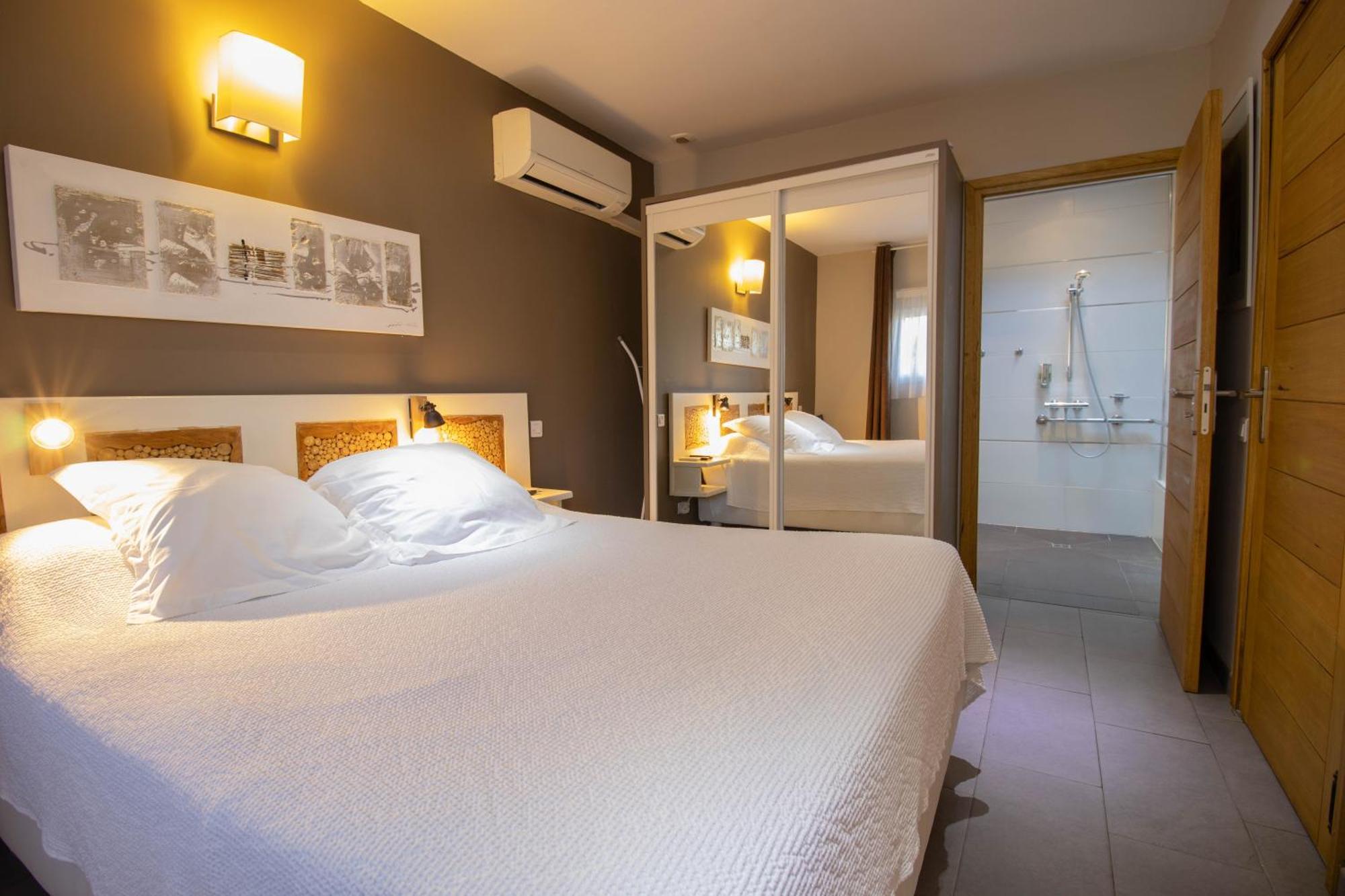 Athena Motel 圣艾格夫 外观 照片