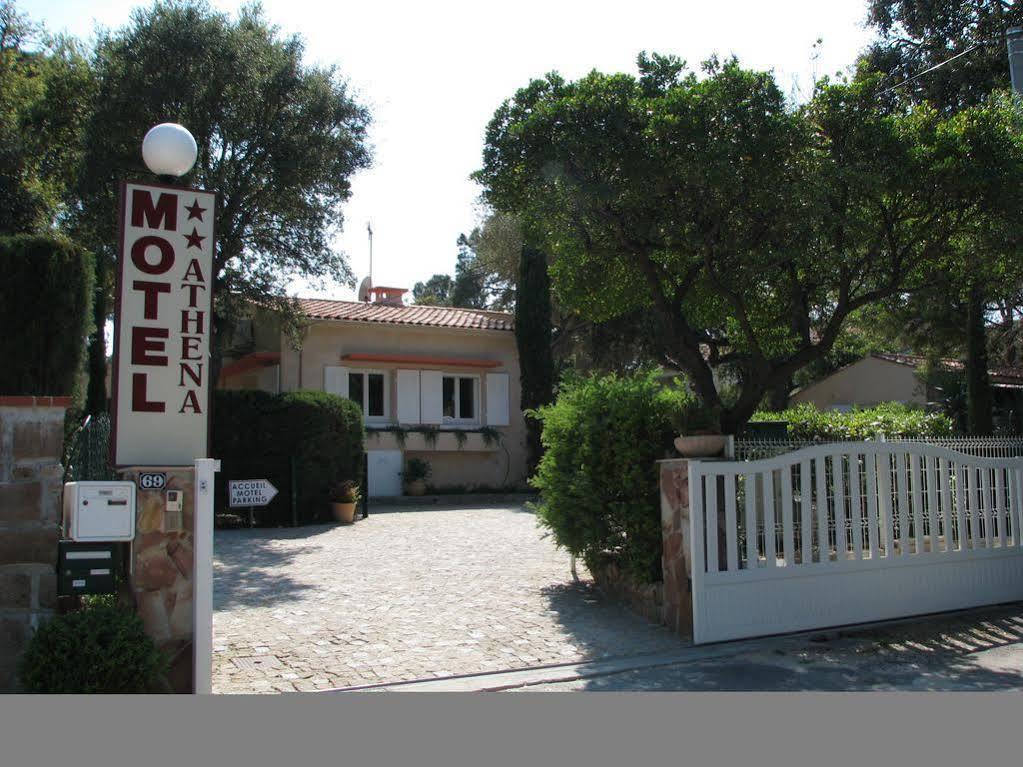 Athena Motel 圣艾格夫 外观 照片
